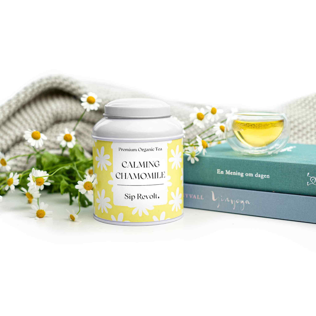 sip revolt te calming chamomile lugnande kamomill blommor dricka kvällen